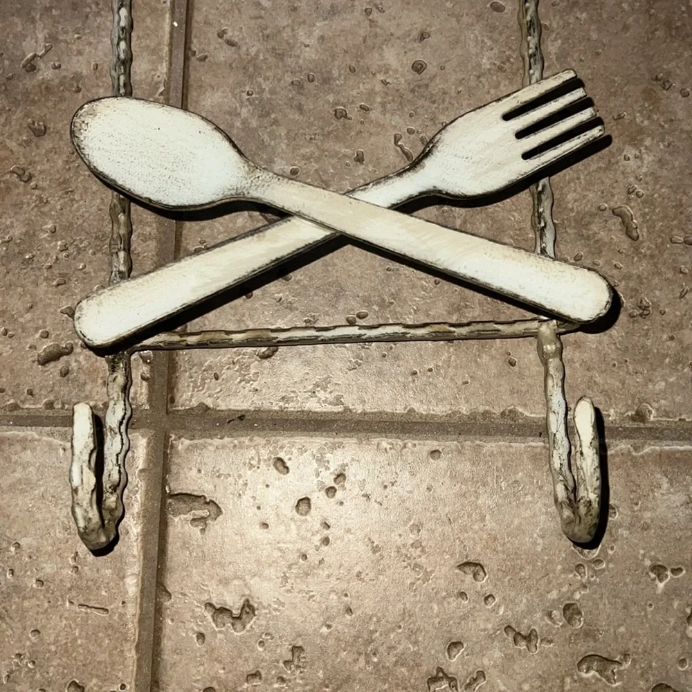 Fork Spoon Beige Metal Wall Display Rack Kitchen Decor